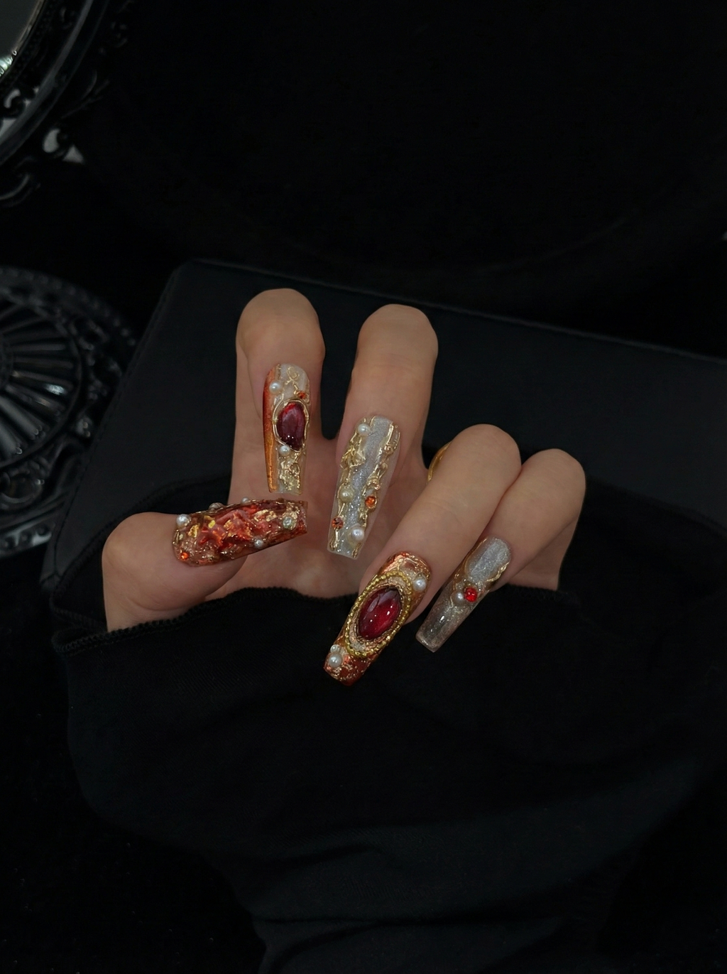 Crimson Hourglass - View 3