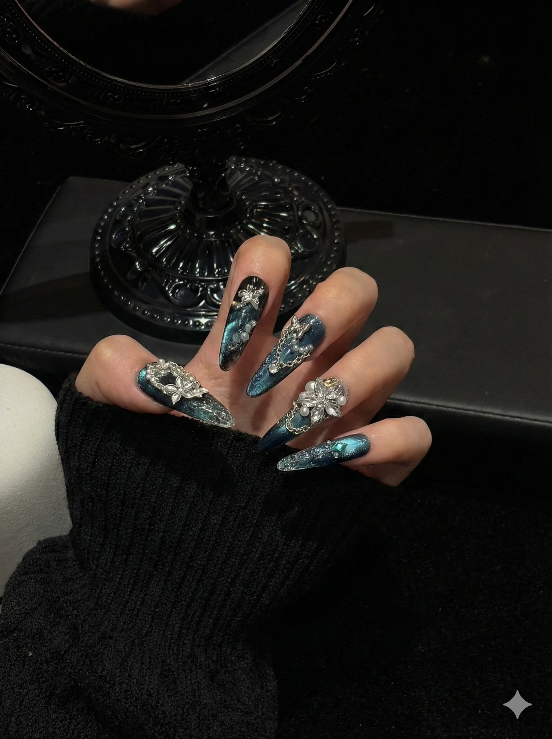 Mirror Bloom - View 3