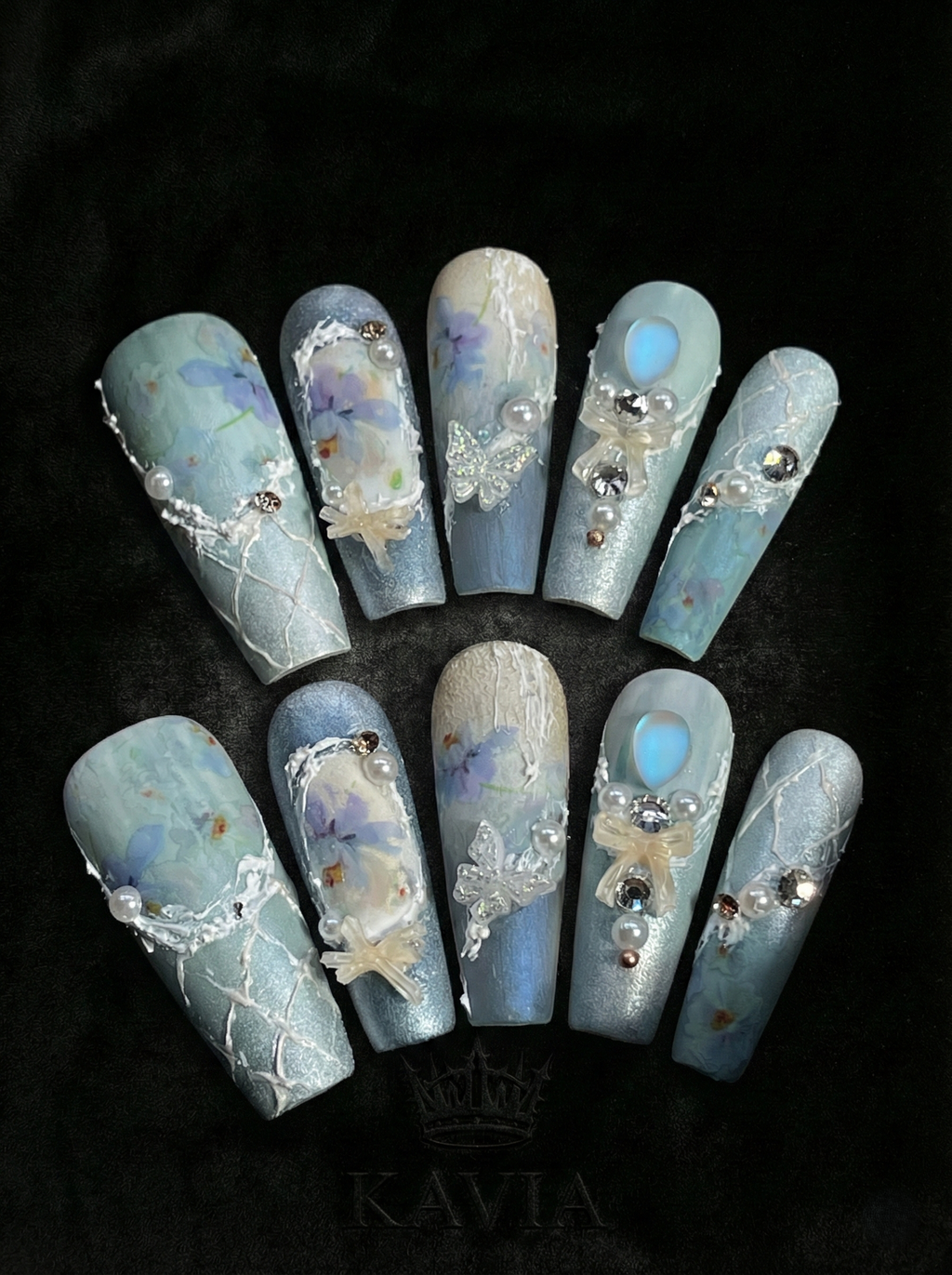 Moonlit Lace - View 1