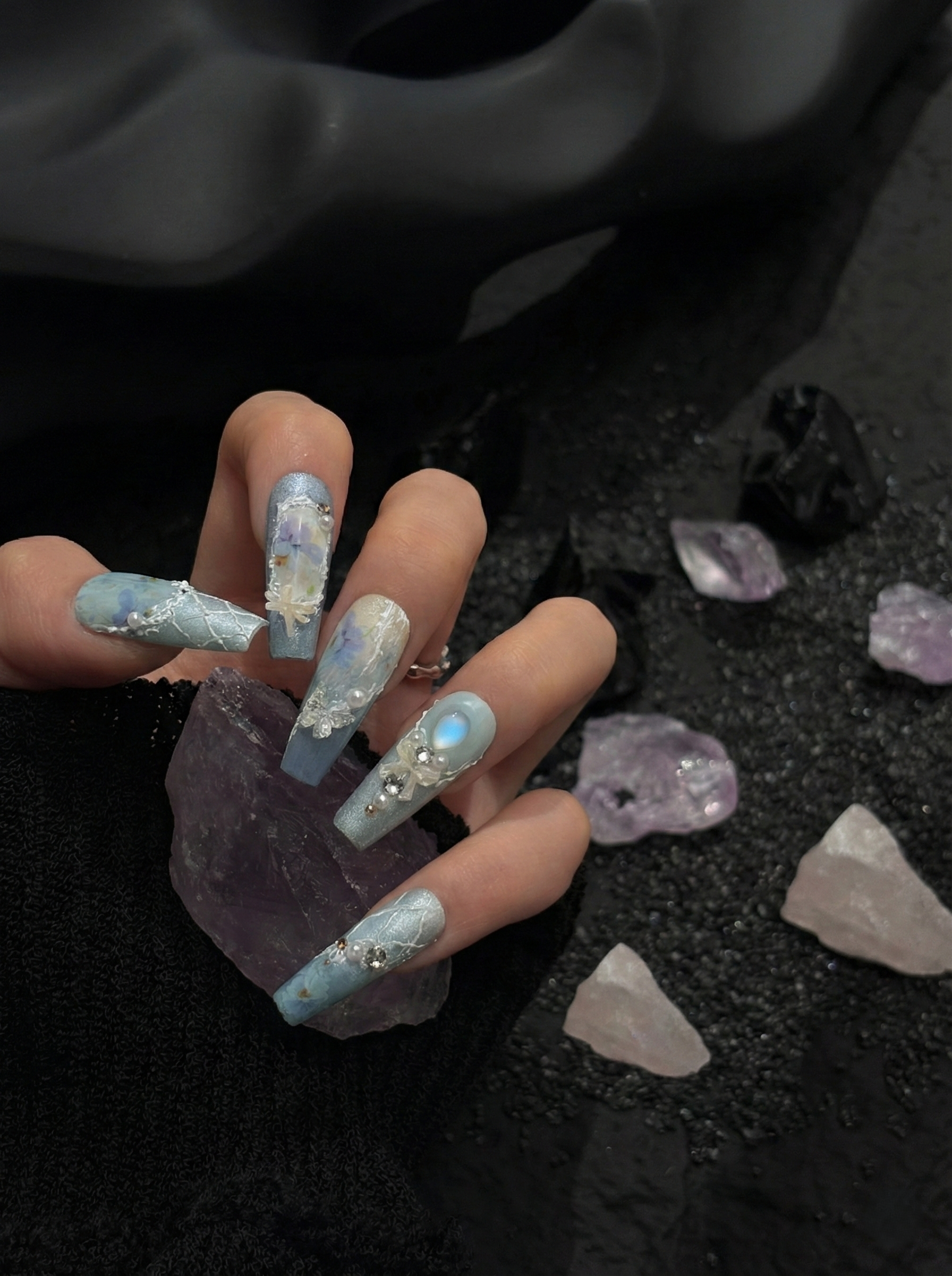 Moonlit Lace - View 2