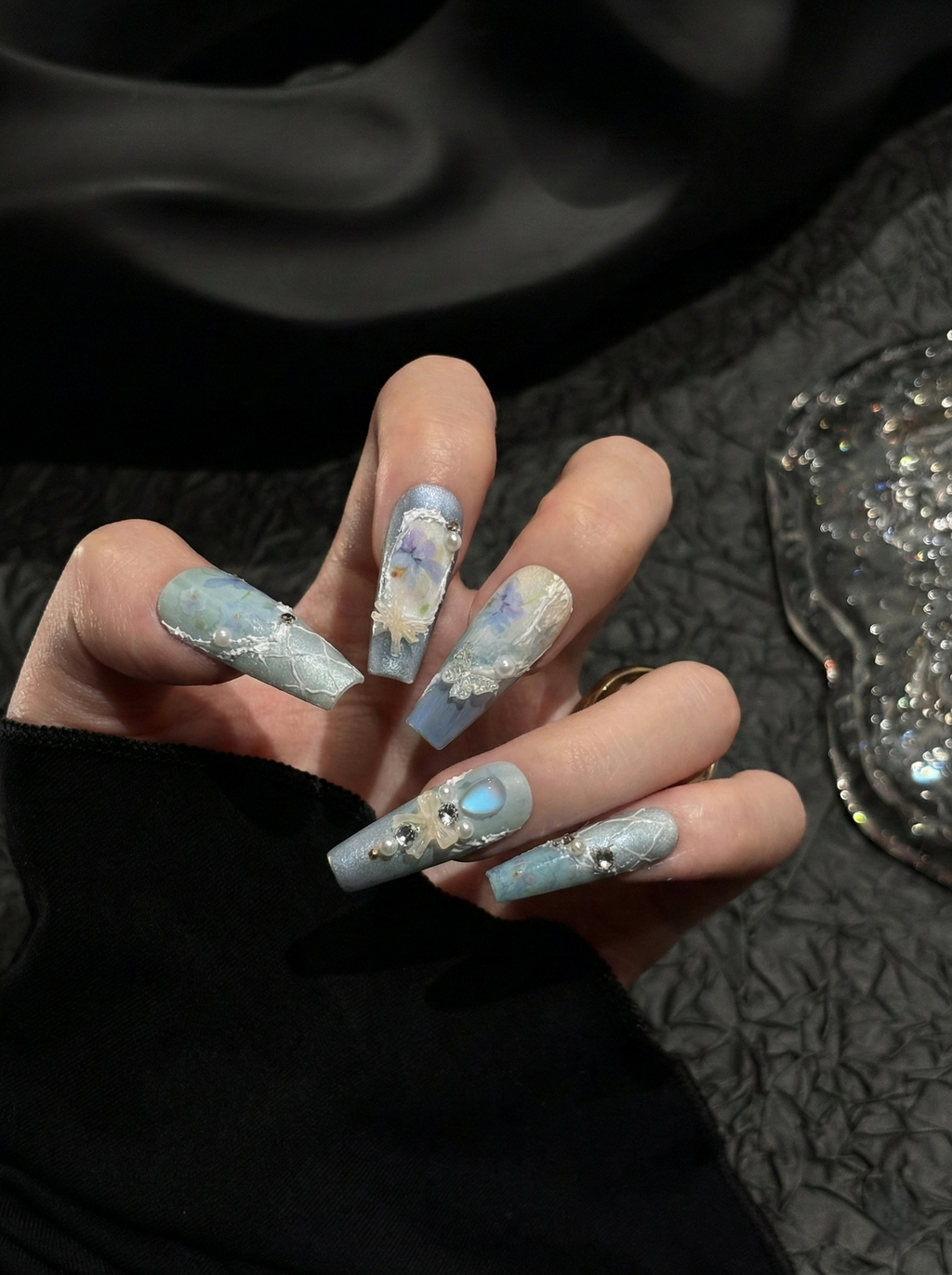 Moonlit Lace - View 3