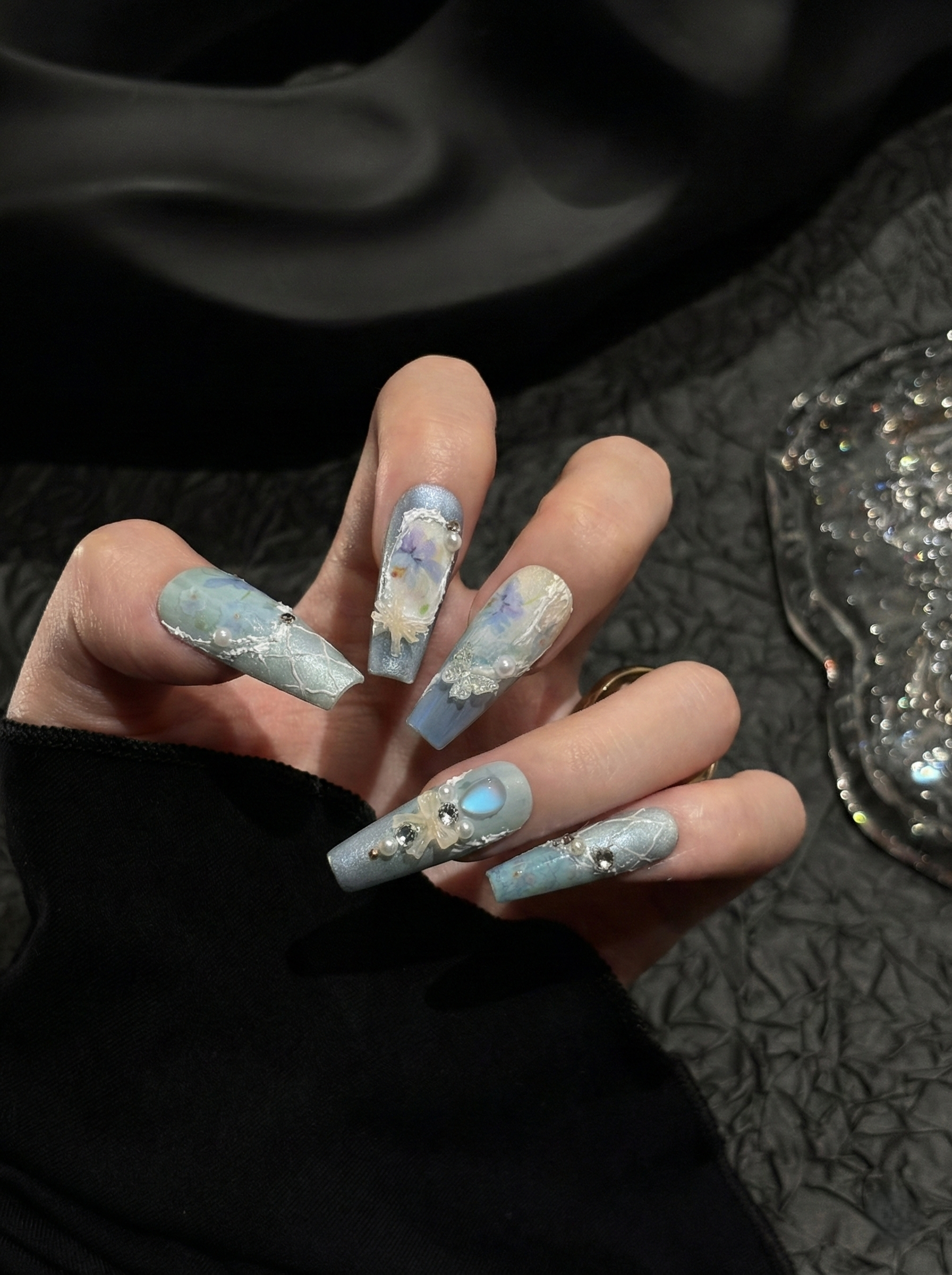 Moonlit Lace - View 3